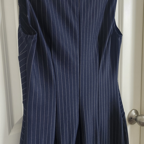 Elegant Navy Pinstripe Dress - Picture 12 of 13